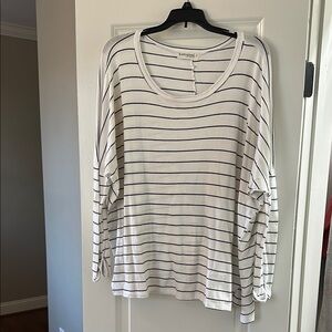 White/Black Long Sleeve Boxy T-Shirt
